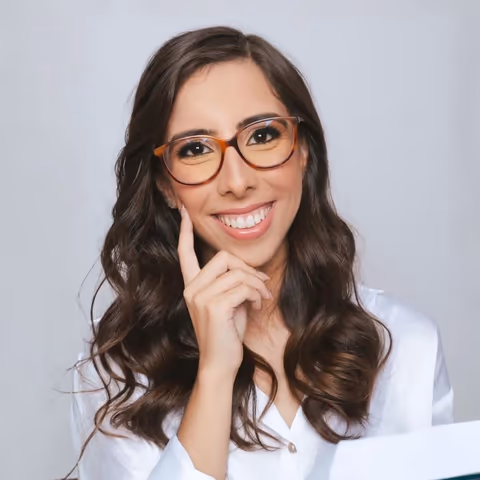 Luísa Fontes R. de Souza Sena