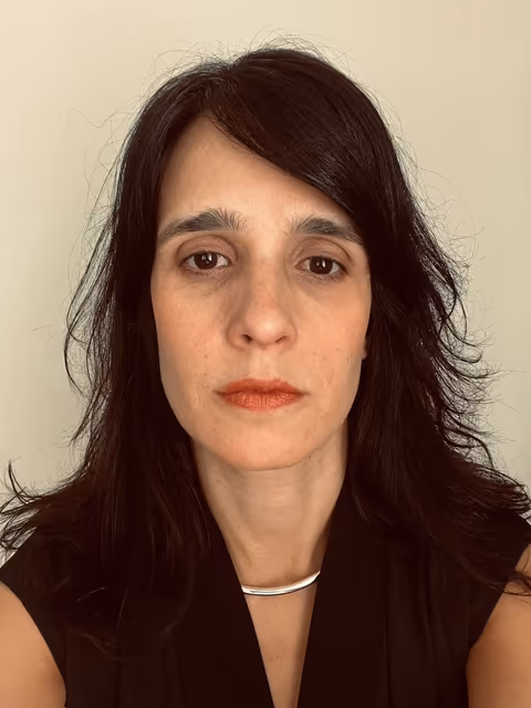 ANA CLAUDIA MELCOP