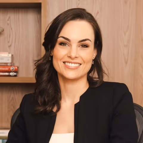 LORAINE MARTINS