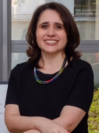 LETÍCIA KUNRATH
