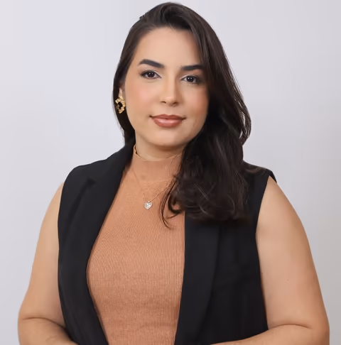 Cláudia Luna