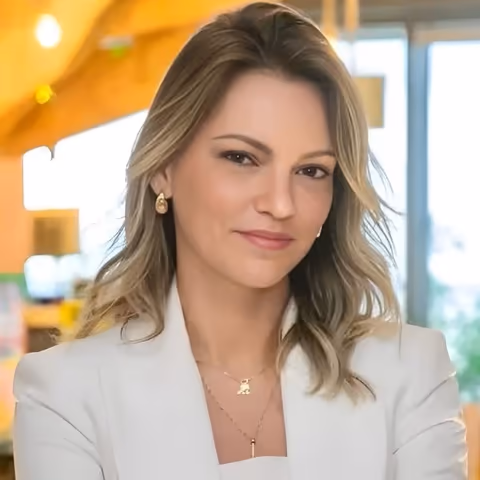 KAREN SZUPSZYNSKI