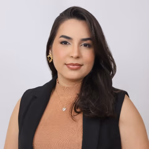 CLÁUDIA CAVALCANTI